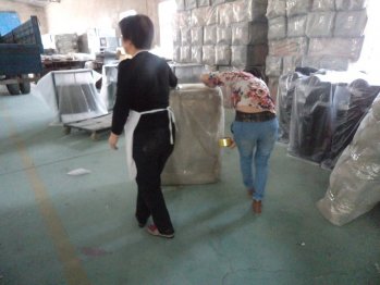 鋼制分類(lèi)垃圾桶組裝